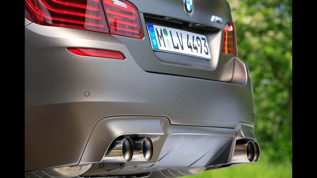 BMW M5 Competition, Endrohre