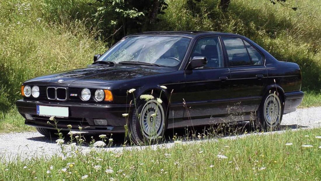 BMW M5 E34 (1989)