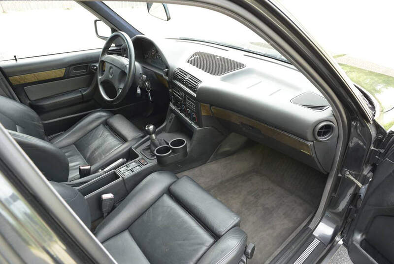 BMW M5 E34 V12