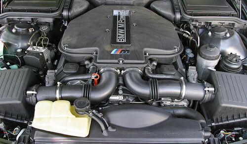BMW M5 E39, Motor