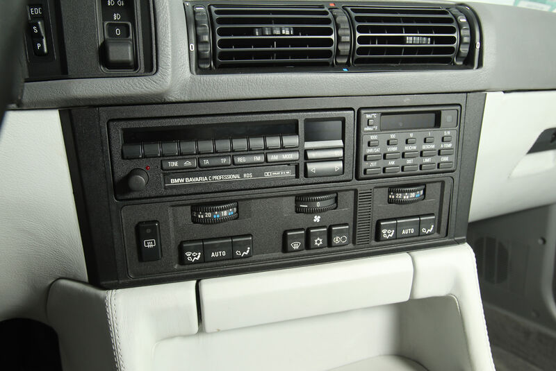 BMW M5, Radio, Mittelkonsole