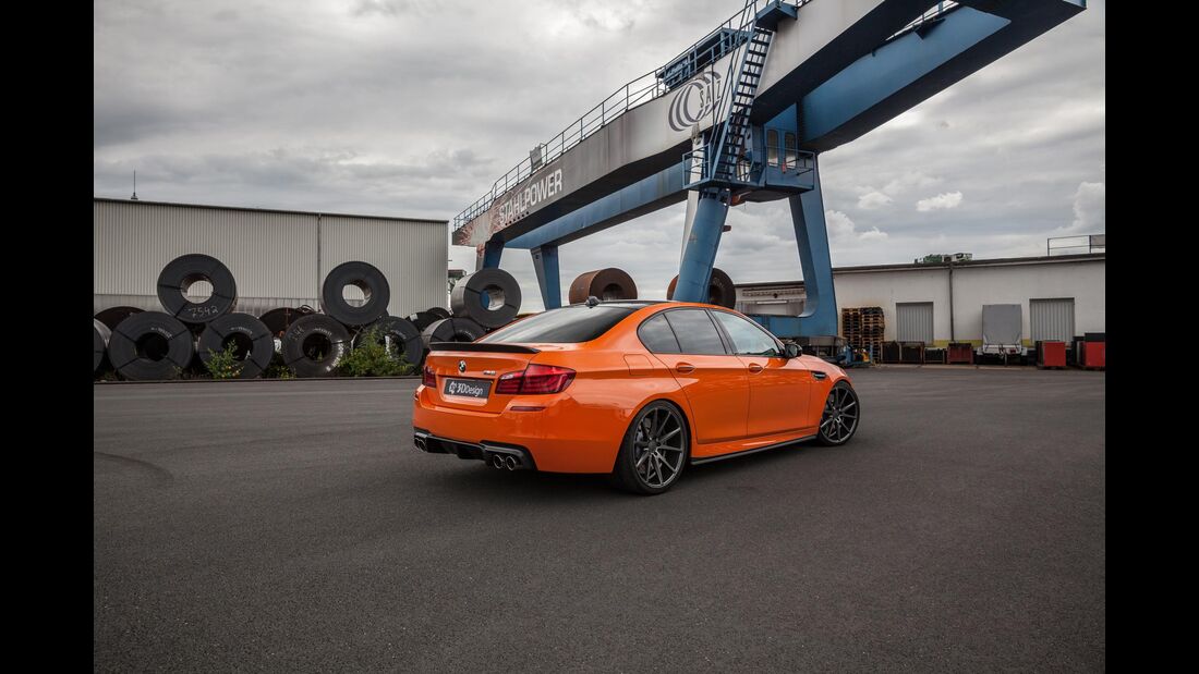 BMW M5 von Carbonfiber Dynamics