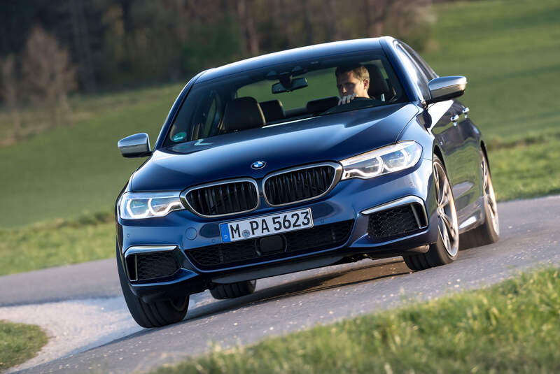 BMW M550i xDrive