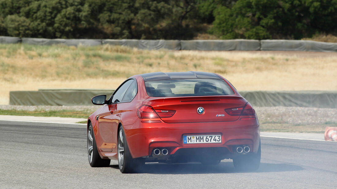 BMW M6, Heckansicht, Burnout