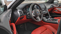 BMW M8 Gran Coupe, Interieur