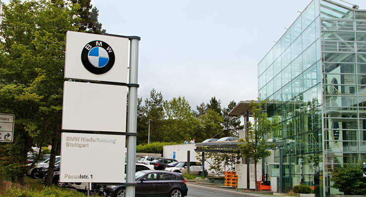 Bmw Ag Niederlassung Stuttgart Bmw Fahrzeuge Services