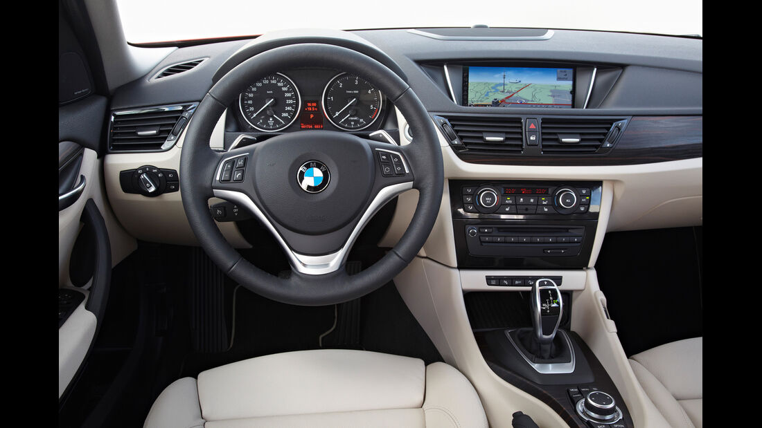 BMW X1, Lenkrad, Cockpit