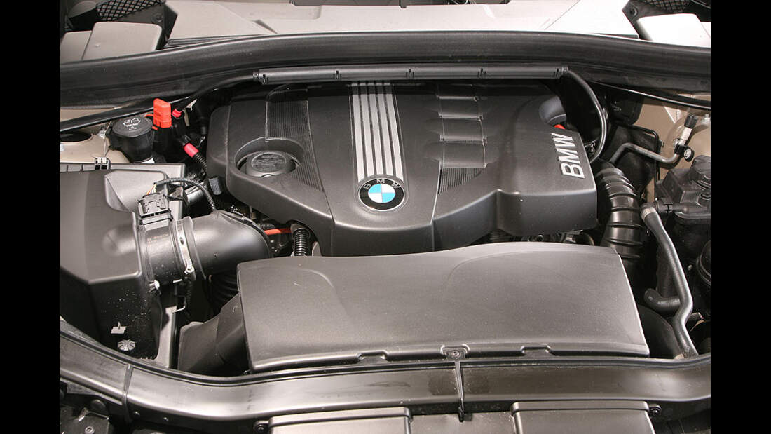 BMW X1 S Drive 18d Im Fahrbericht Freude An Der Basis AUTO MOTOR UND bmw-x1-s-drive-18d-im-fahrbericht-freude-an-der-basis-auto-motor-und