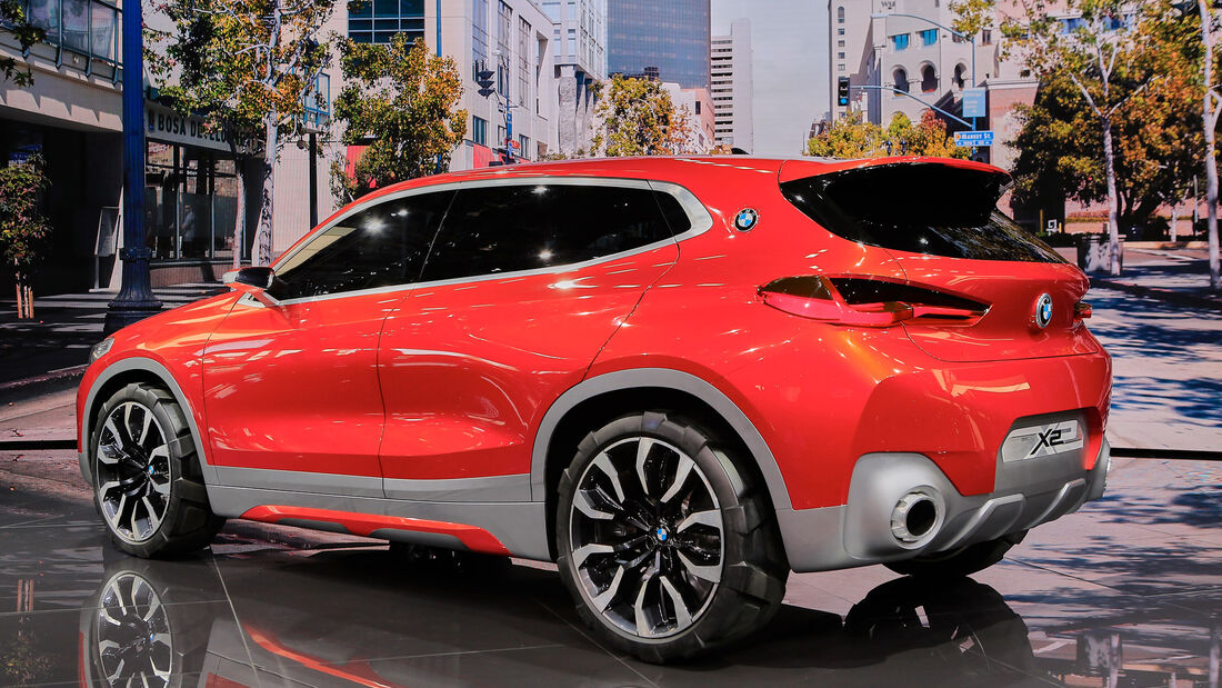 BMW X2 Concept Paris Autosalon