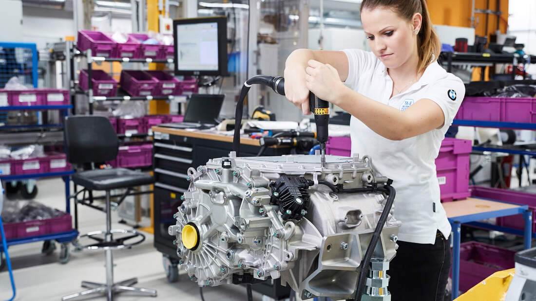 BMW X3 bekommt vor dem Facelift neue Motoren | AUTO MOTOR UND SPORT