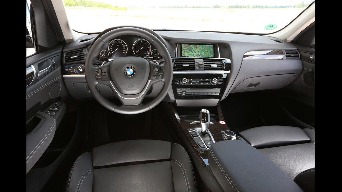 BMW X3 xDRIVE 20d, Cockpit