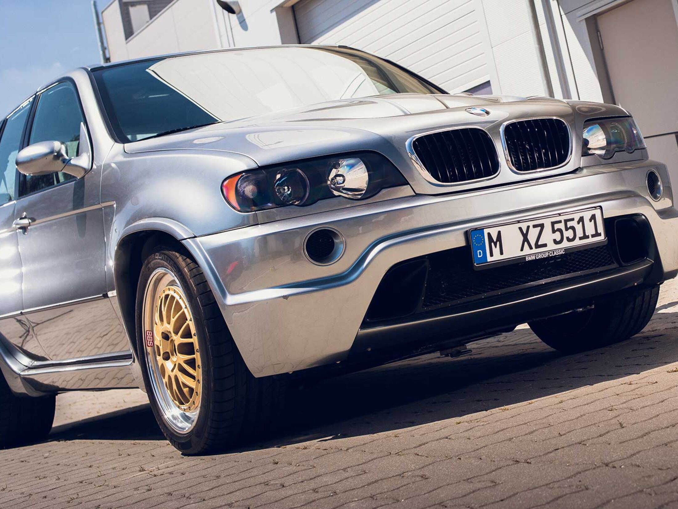https://imgr1.auto-motor-und-sport.de/BMW-X5-Le-Mans-V12-Experimantal-Car-2000--jsonLd4x3-f4edd361-1733875.jpg