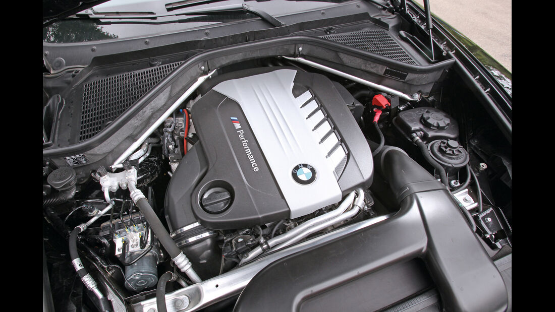 BMW X5 M50d, Motor