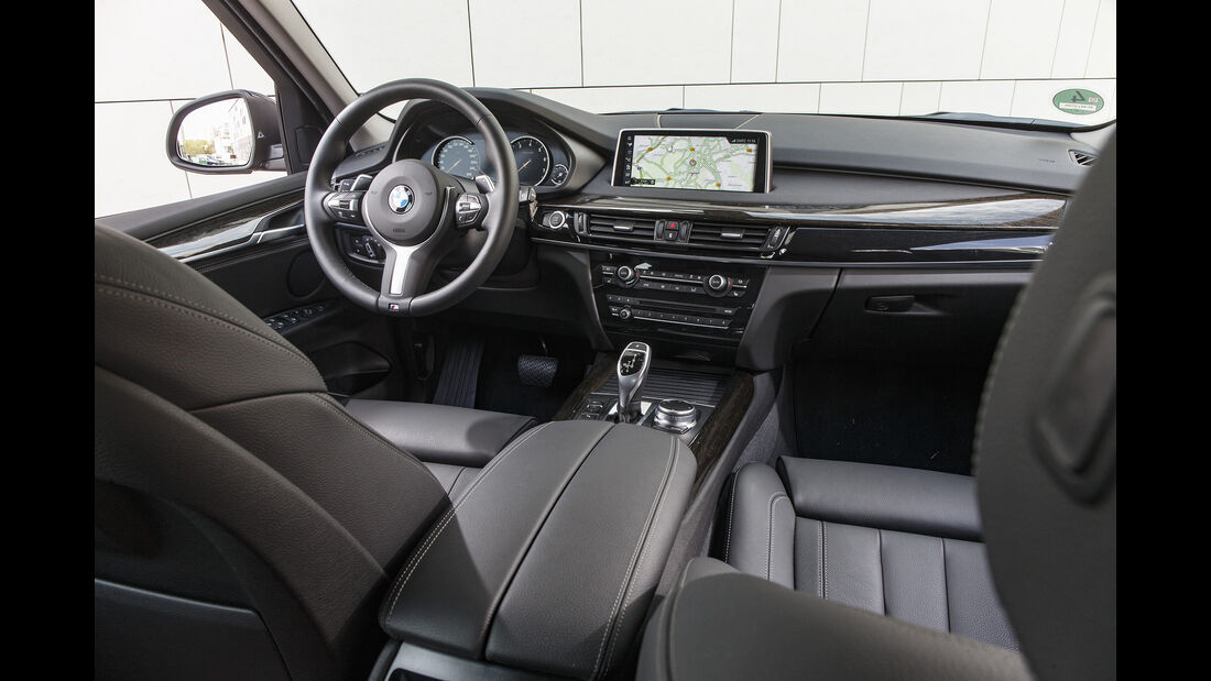 BMW X5 xDrive E35i, Interieur