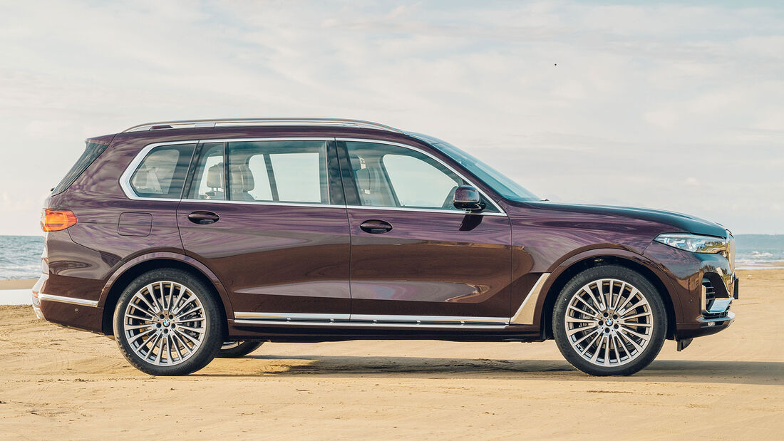 BMW X7 Nishijin Edition Japan