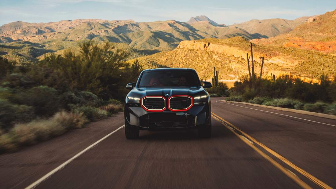 BMW XM Label Red Premiere 04/23