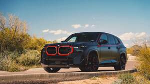 BMW XM Label Red Premiere 04/23