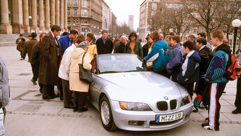 BMW Z3, Frontansicht, Passanten