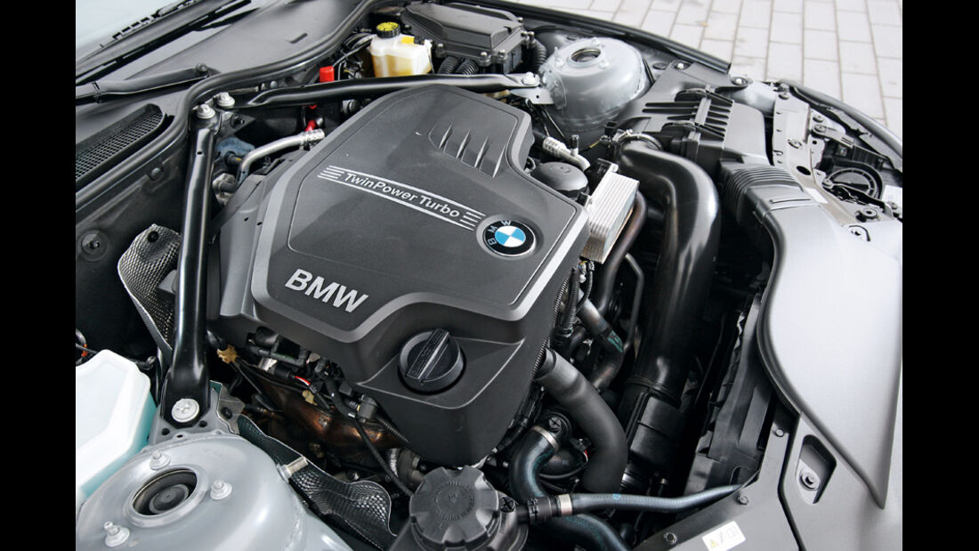 BMW Z4 28i, Motor
