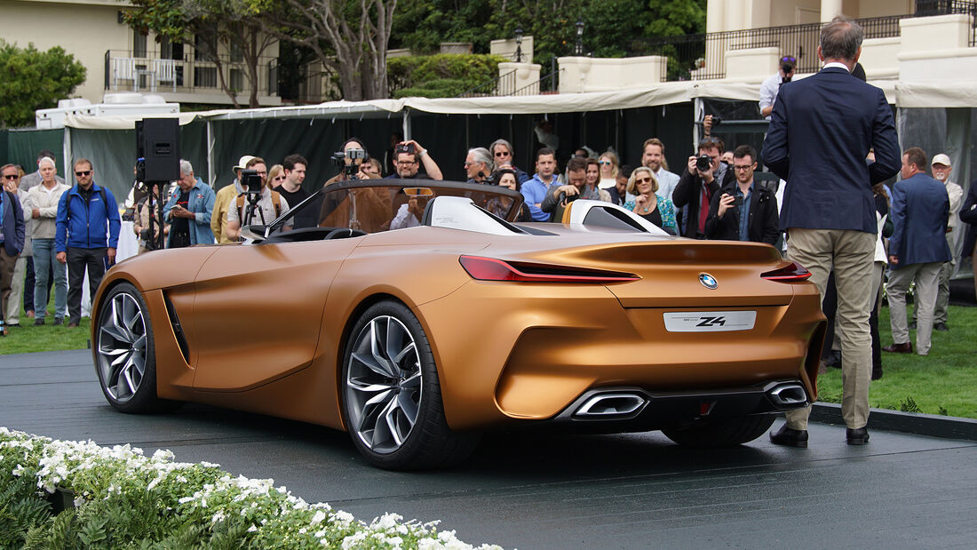 BMW Z4 Concept live Pebble Beach 2017