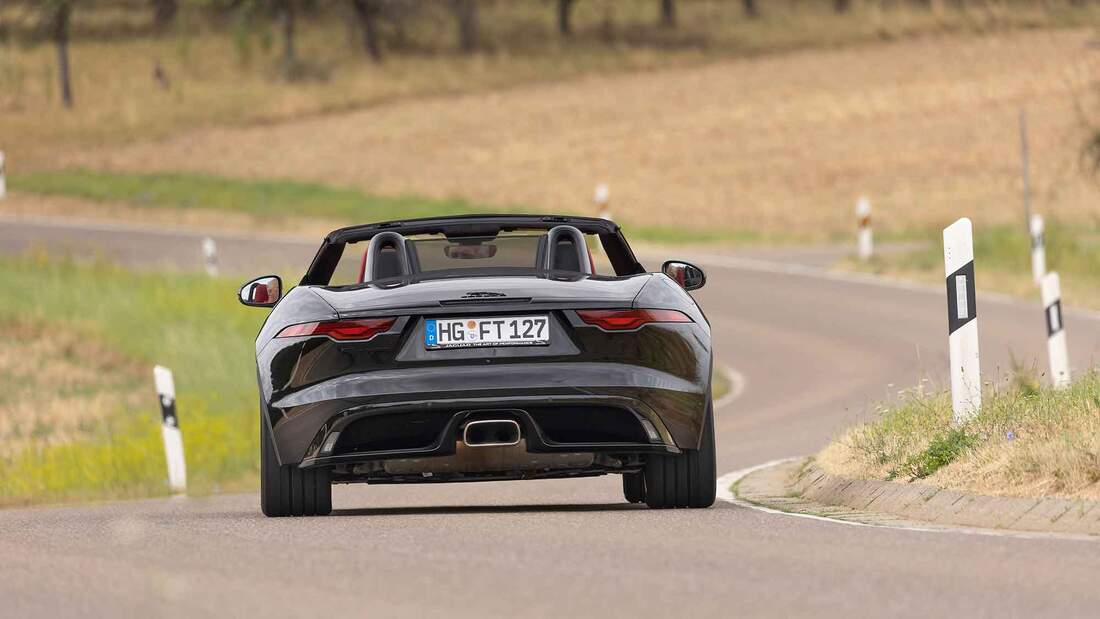 BMW Z4 M40i und Jaguar FType P300 R im Test AUTO MOTOR UND SPORT