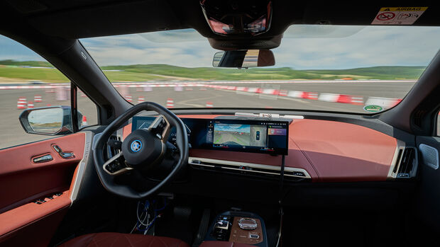 BMW, automatisiertes Valet Parken
