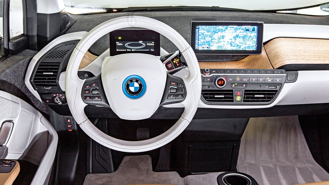 BMW i3 Range Extender, Cockpit