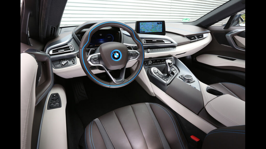 BMW i8, Cockpit