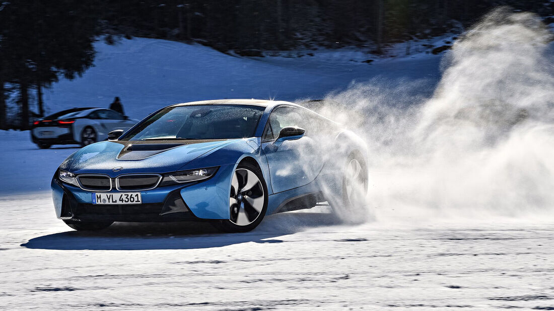 BMW i8 Driving Experience