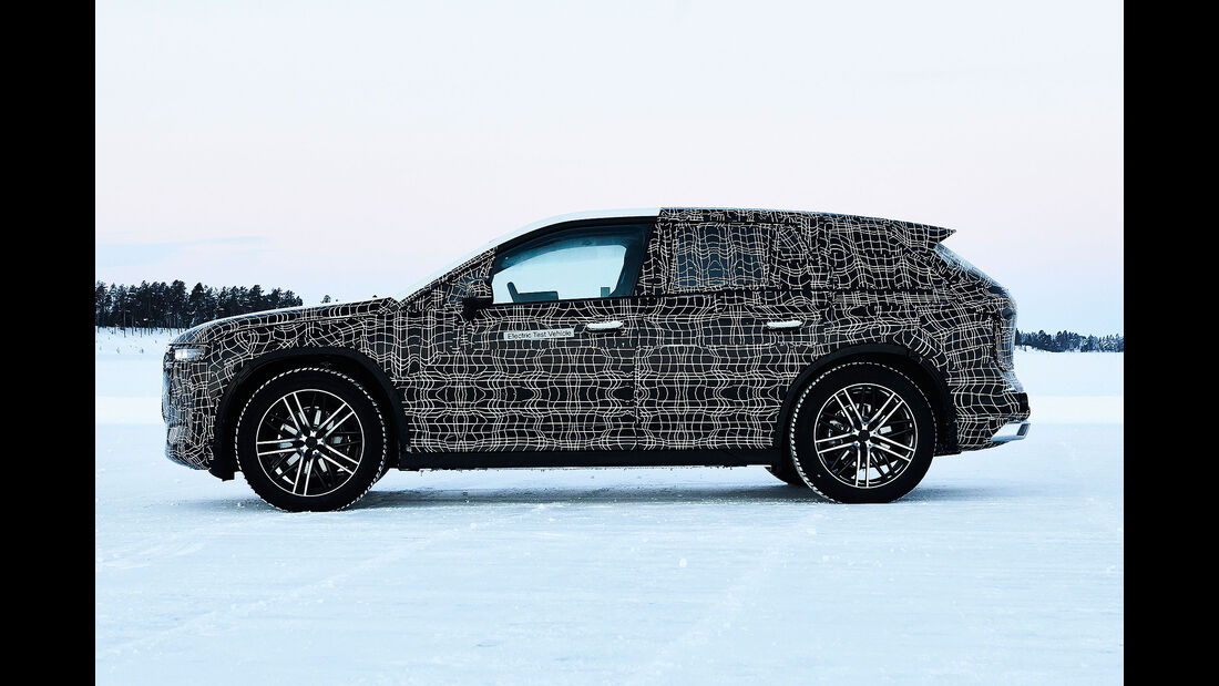 BMW iNext Wintertestfahrten