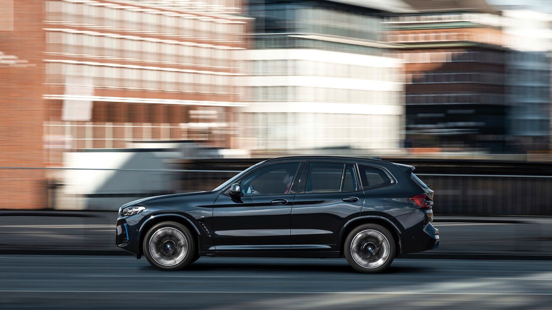 BMW iX3 Facelift 2021