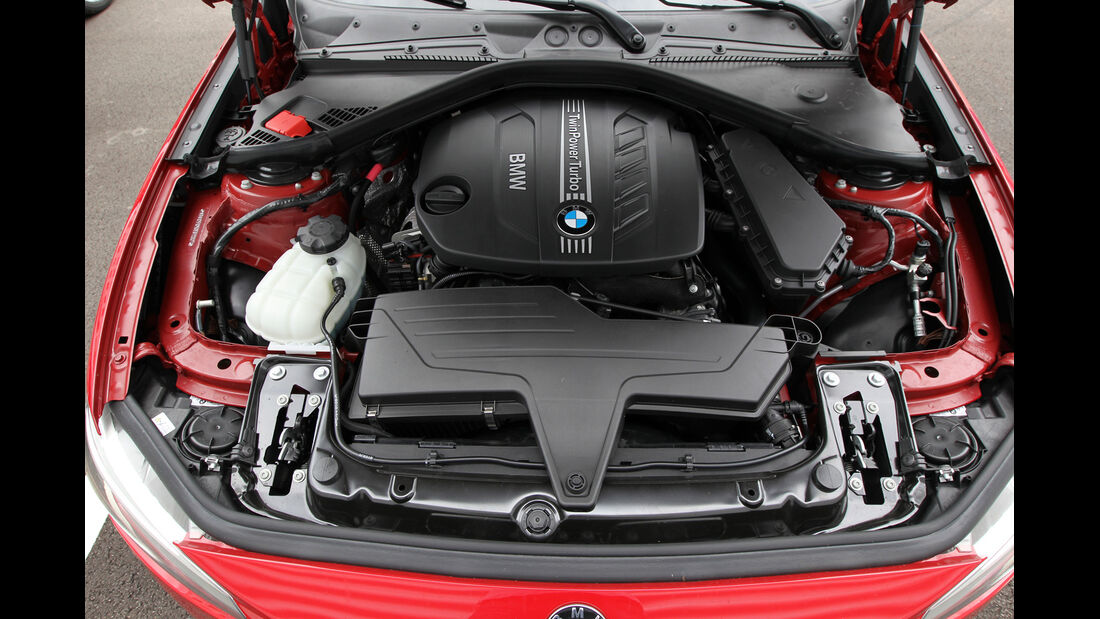 BMW125d, Motor