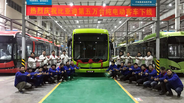 Byd Baut 50 000 Elektrobusse Mit Strom Durch Die Stadt Auto Motor Und Sport