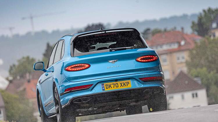 Bentley-Bentayga-V8-bigMobileWideGallery