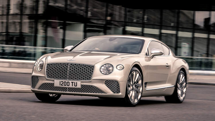 Bentley Continental Gt Mulliner 18 Monate Entwicklung Fur Naharbeiten Auto Motor Und Sport