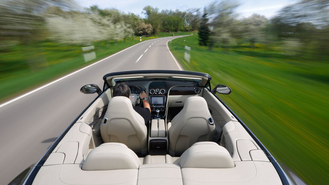 Bentley Continental GT Speed W12 Convertible, Fahrersicht