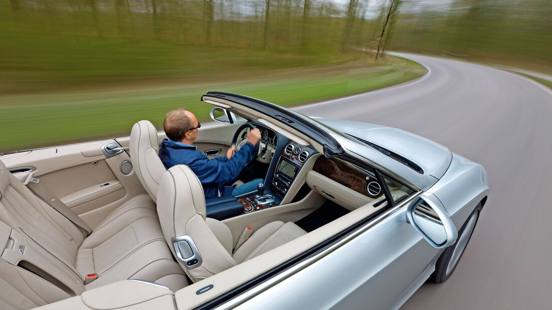 Bentley Continental GTC, Draufsicht, Innenraum