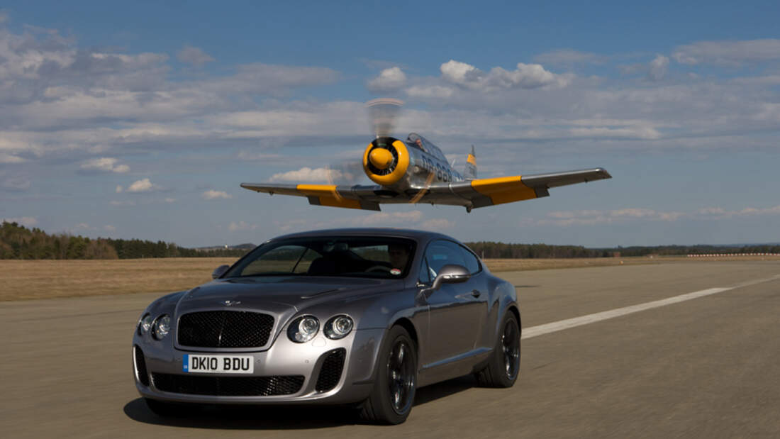 Bentley Continental Supersports Auto Vs Flieger Auto