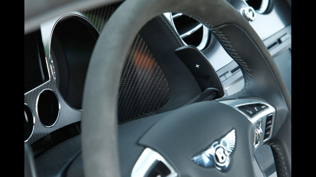 Bentley Continental Supersports, Lenkrad, Cockpit