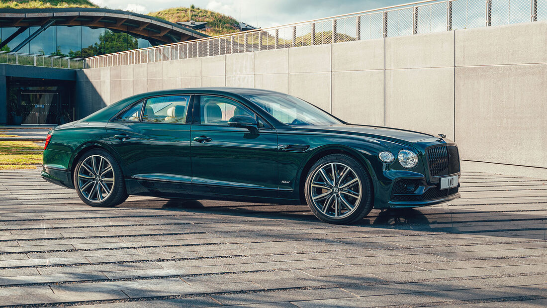 Bentley Flying Spur Hybrid