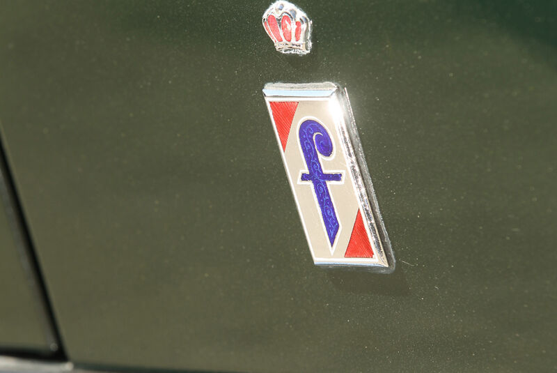 Bentley MK VI Cresta, Emblem