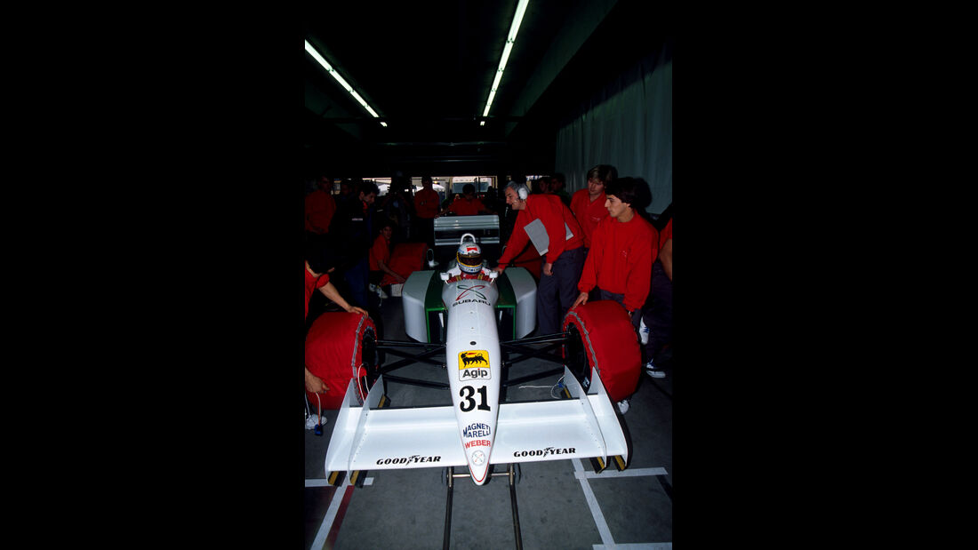 Bertrand Gachot - Coloni Subaru FC189B - USA GP 1990 - Phoenix