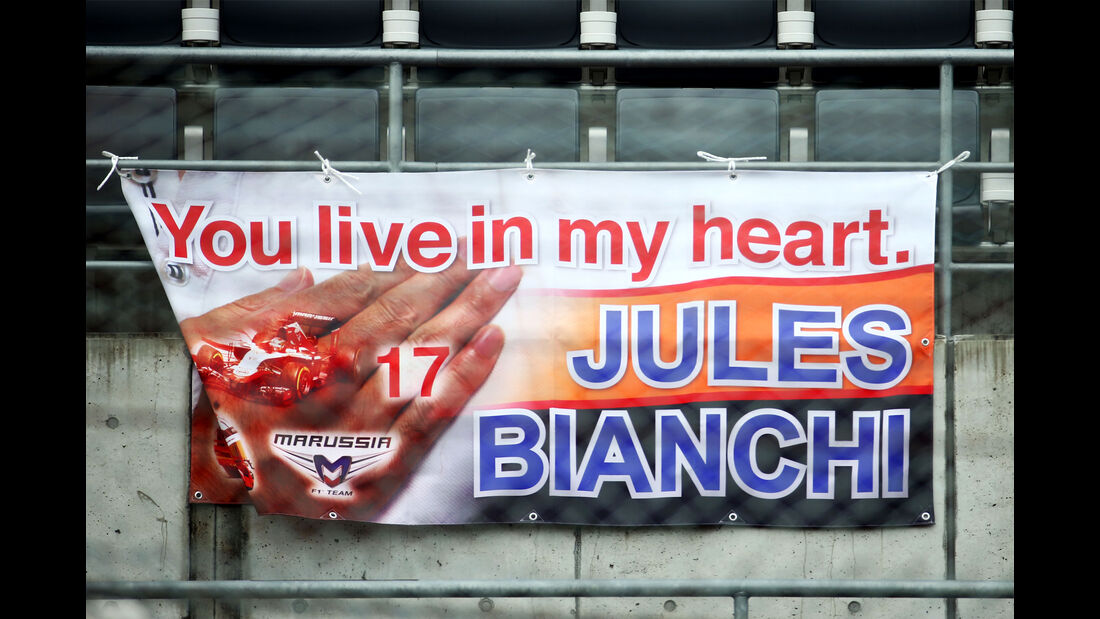 Bianchi-Banner - GP Japan 2015