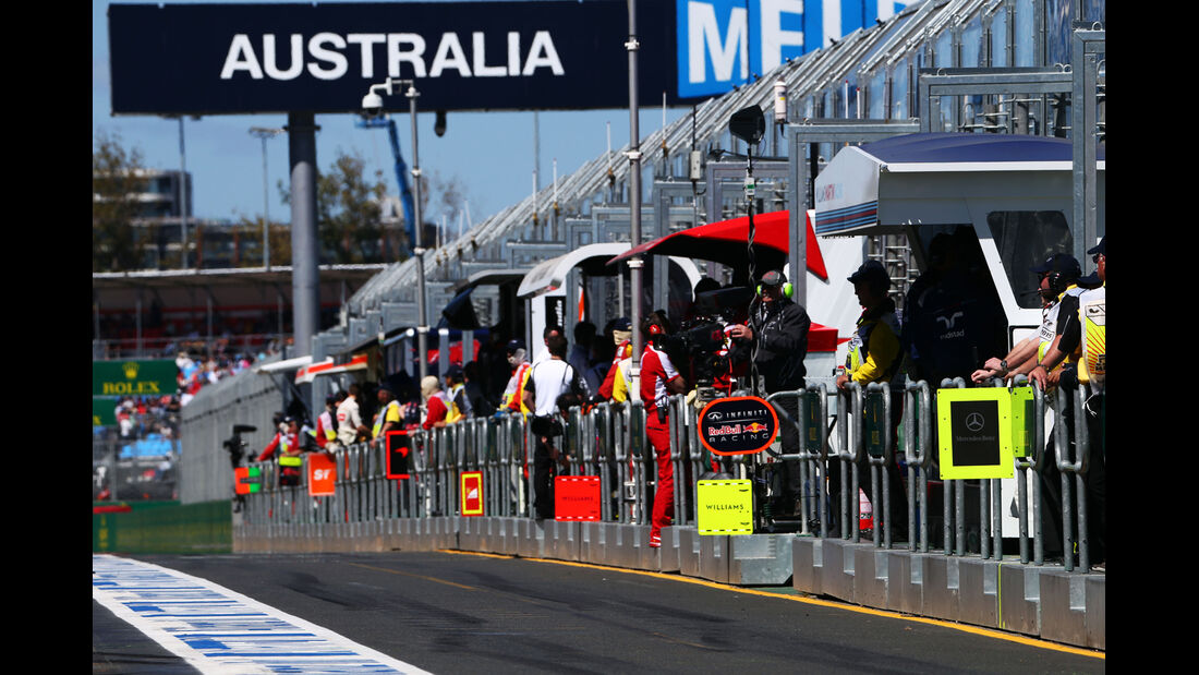 Boxengasse - Formel 1 - GP Australien - 13. März 2015