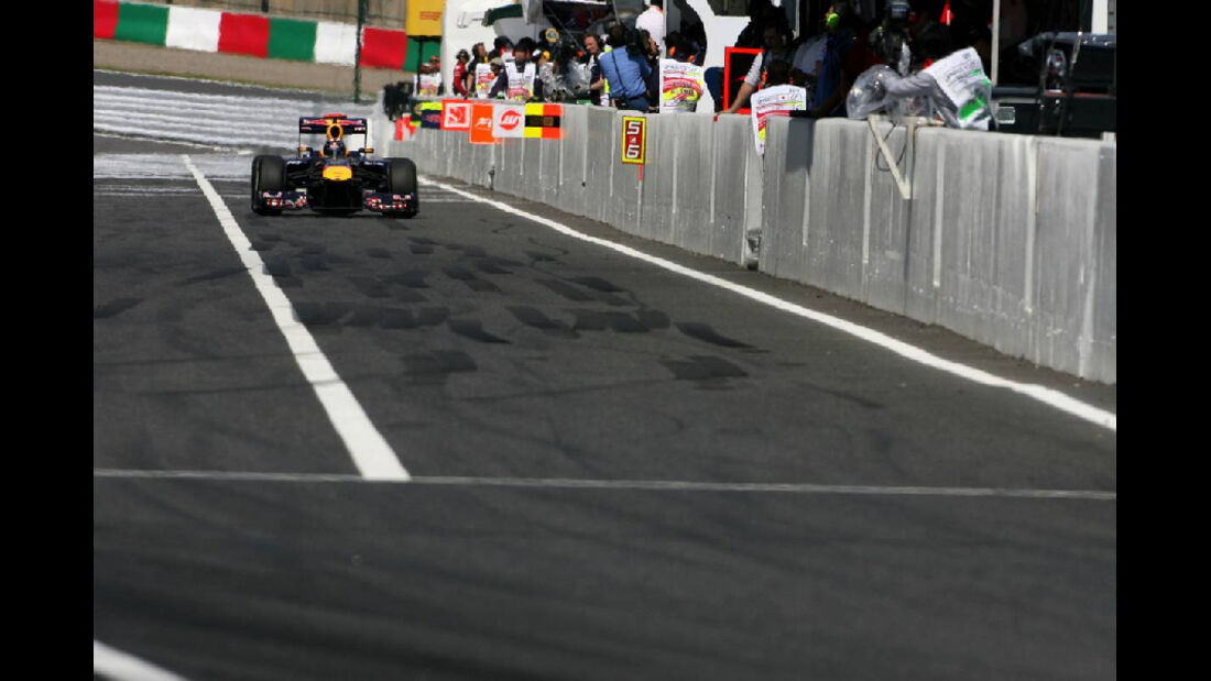 Boxengasse  - Formel 1 - GP Japan - 07. Oktober 2011