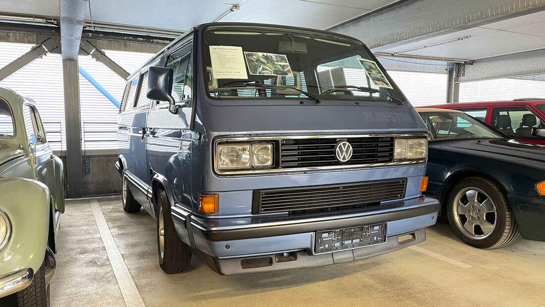 Bremen Classic 2023 Parkhaus VW Multivan T3 Bluestar