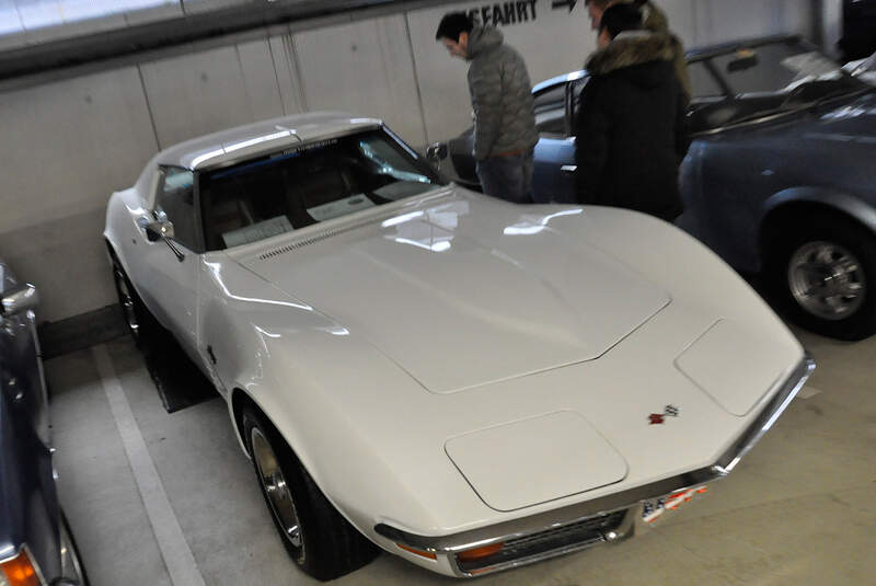 Bremen Classic Motorshow 2015, Fahrzeugmarkt