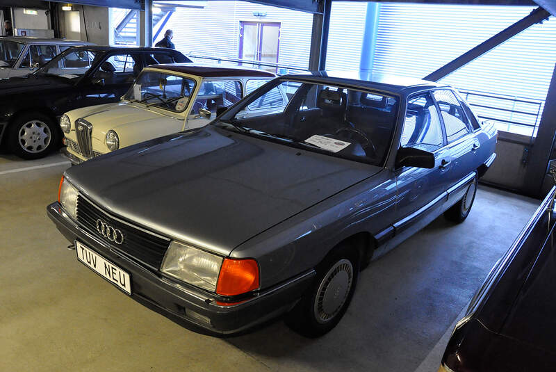 Bremen Classic Motorshow 2015, Fahrzeugmarkt