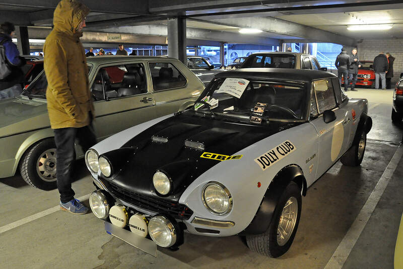 Bremen Classic Motorshow 2015, Fahrzeugmarkt