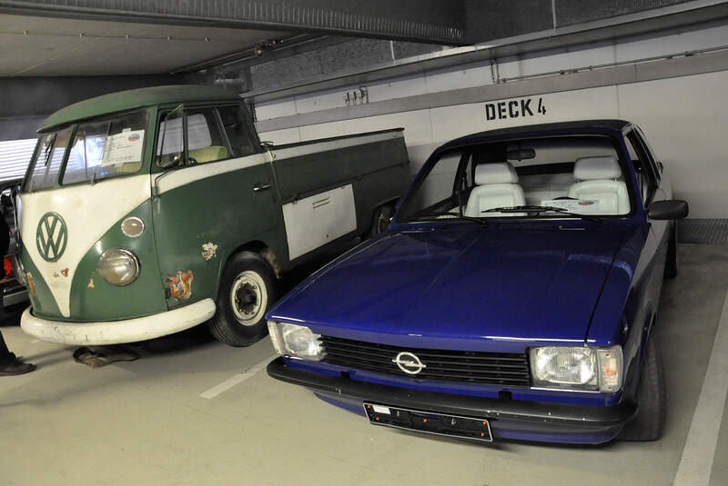 Bremen Classic Motorshow 2015, Fahrzeugmarkt